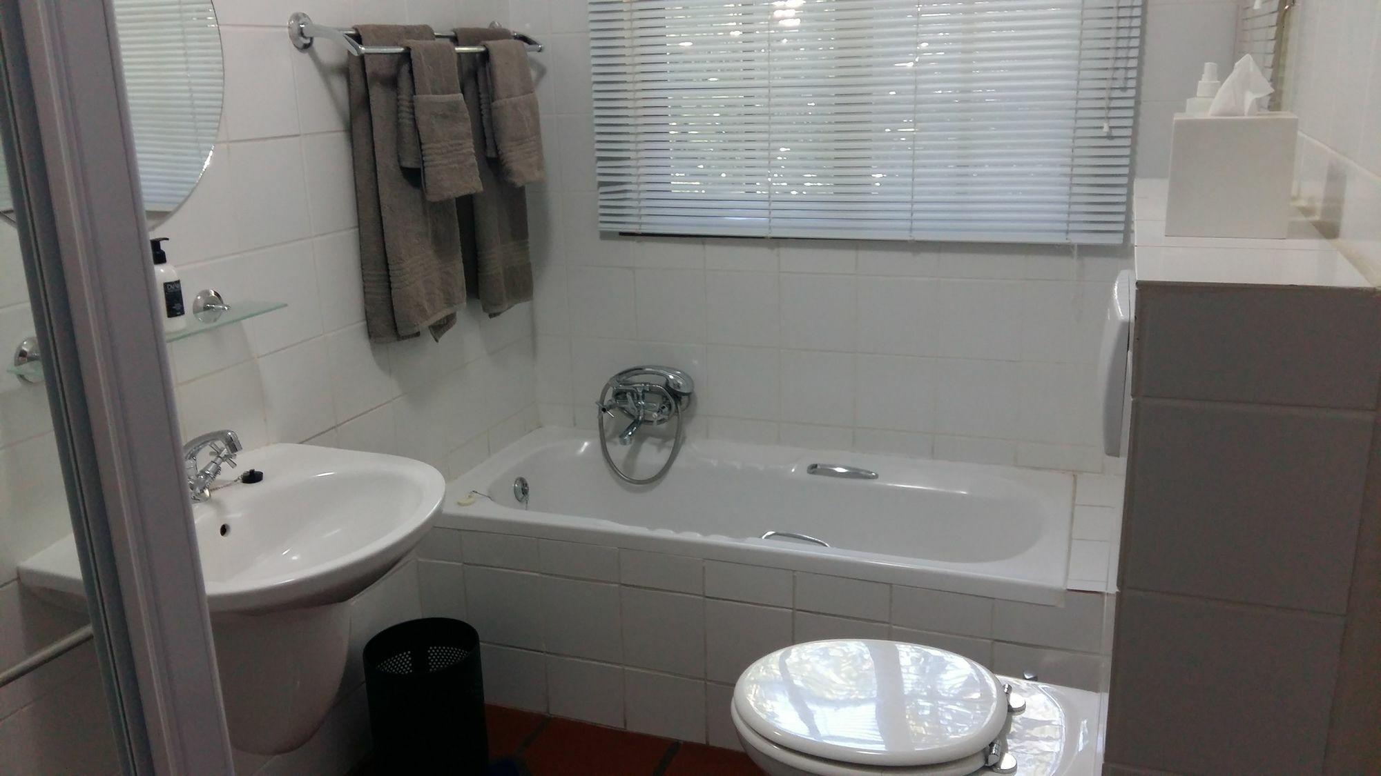 Le Must Residence Ъпингтън Екстериор снимка